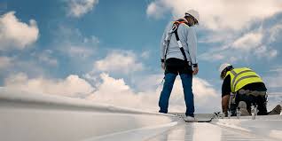 Fast & Reliable Emergency Roof Repairs in Suny Oswego, NY